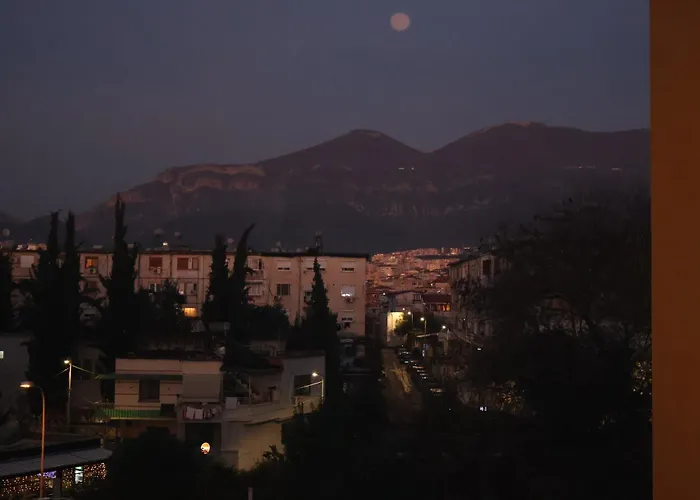 Tirana Apartamento *