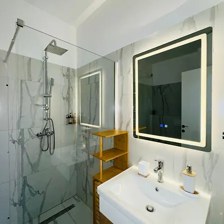 Apartman Tirana *